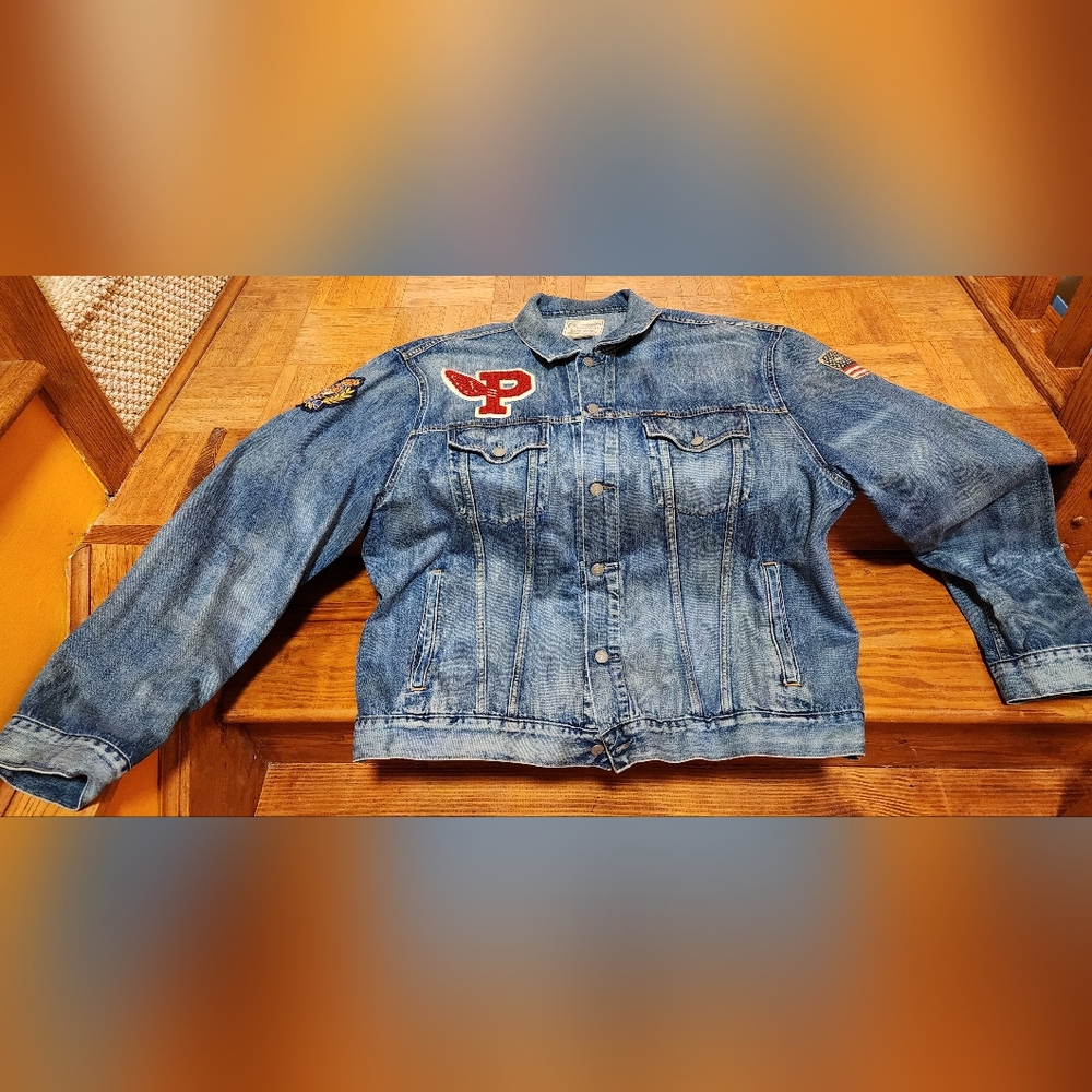 CUSTOMIZED JEAN JACKET